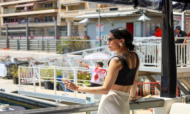 VIP Harbour Club Yacht 30 m